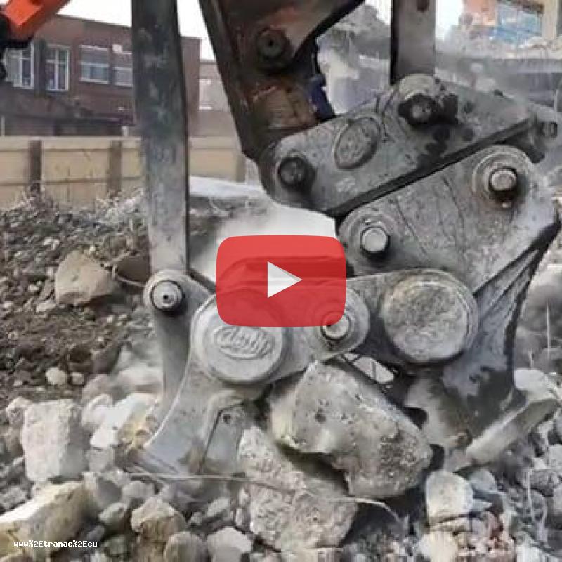 Tramac - Geith Concrete Crusher